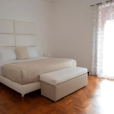 La Terrazza Parco Lauro *