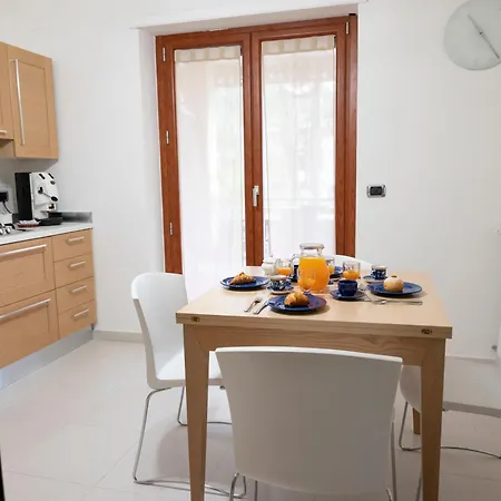 La Terrazza Parco Lauro *