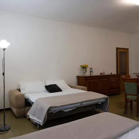 La Terrazza Parco Lauro 아파트