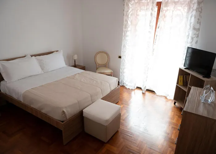 La Terrazza Parco Lauro 公寓 索伦托