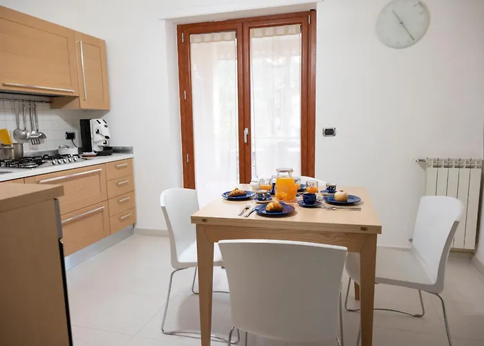 La Terrazza Parco Lauro *