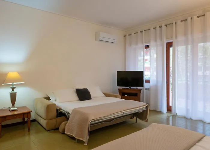 La Terrazza Parco Lauro 公寓 索伦托