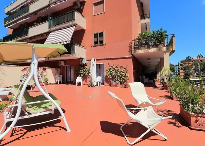 La Terrazza Parco Lauro Appartement